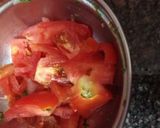 A picture of step 3 of टमाटर की पूरी & टमाटर की चटनी (Tamatar ki puri and tamatar ki chutney recipe In Hindi).