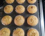 Foto del paso 3 de la receta: Muffins de manzana y miel súper fáciles de hacer