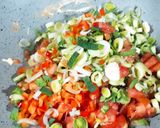 Foto del paso 3 de la receta: Fideos al puerro, jamón y más a lo Maribel