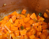 Foto del paso 4 de la receta: Lentejas estofadas con coliflor en olla a presión