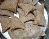 સમોસા (Samosa Recipe In Gujarati) રેસીપી સ્ટેપ9ફોટો