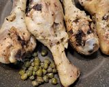 Foto del paso 8 de la receta: Muslitos de pollo con patatas y salsa de almendras
