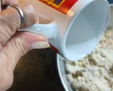 Foto del paso 2 de la receta: Palitos condimentados de queso