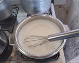 Foto del paso 3 de la receta: Crema de maicena con doble sabor