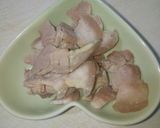Hình bước làm 3 của món Gỏi Hoa Thiên Lý