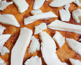 Foto del paso 3 de la receta: Pizza con cherrys amarillos
