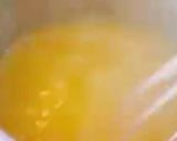 صورة لخطوة 11 من وصفة كيك البرتقال 🍊 مع الصوص هشه وخفيفة