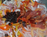 Foto del paso 3 de la receta: Salsa agridulce picante para carnes con hongos de eucalipto