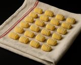 Foto del passaggio 1 della ricetta Gnocchi Pesto Fagiolini Gourmet