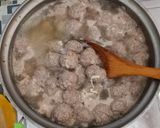 Foto langkah ke 3 dari resep Bakso daging tanpa tepung.
