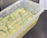 Foto langkah ke 5 dari resep Creamy Avocado Cucumber Salad.