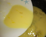 Foto del paso 3 de la receta: Revoltillo de huevo con leche y queso