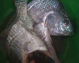 Foto langkah ke 1 dari resep Ikan Nila Bumbu Kuning Pedas.
