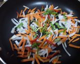Foto del paso 1 de la receta Spaguetis con verdura, atún y palitos de cangrejo