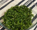 A picture of step 1 of Methi Thepla.