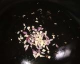 Foto langkah ke 2 dari resep Bayam Kuah Tomat Telur.
