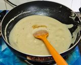 A picture of step 5 of Tiranga Kaaju Burfi.