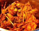 Hình bước làm 2 của món Cà Ri Gà
