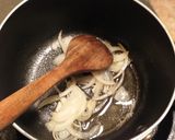 Foto langkah ke 2 dari resep Tumis Jantung Ayam.