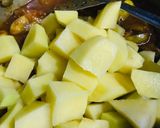 A picture of step 5 of White Brinjal with potatoes.