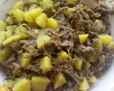 A picture of step 2 of Meat pie.