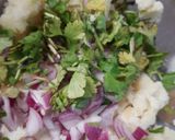 A picture of step 4 of Boil aloo besan ka pakoda.