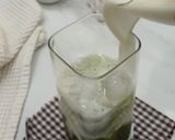 Foto langkah ke 3 dari resep Es Kopi Matcha.