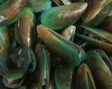 Foto langkah ke 1 dari resep 226. Kerang Hijau Saus Asam Manis.