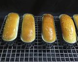 Foto langkah ke 13 dari resep Hotdog Bun metode sponge n dough.