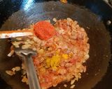A picture of step 3 of Dry Potato Masala.