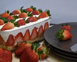 Foto langkah ke 10 dari resep Strawberry Tiramisu With Banana Hidden.