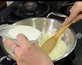 नारियल की बर्फ़ी (nariyal ki barfi recipe in Hindi) रेसिपी चरण 2 फोटो
