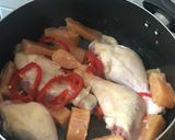 Foto del paso 3 de la receta: Pollo en ponymalta Agridulce