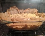 A picture of step 6 of Apple pear pie.