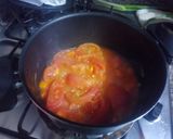 Foto del paso 4 de la receta: Crema de tomate y tostadas con aguacate