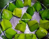 A picture of step 7 of Bánh Ít Lá Gai with Coconut Filling.