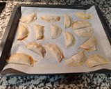 Foto del paso 8 de la receta Empanadillas de tomate, atún y huevo