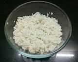 A picture of step 2 of Peri peri poha.