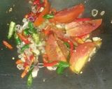 Foto langkah ke 3 dari resep Tumis Jamur Tiram.