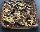 Une image de l'étape 4 de Tarte aux figues fleurs.