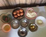 A picture of step 1 of Egg roll.