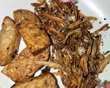 Foto langkah ke 2 dari resep Sambal teri dan tempe semangit.