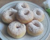 Foto langkah ke 9 dari resep Donat empuk ringan homemade + Tips.