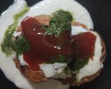 A picture of step 4 of Oats tikki chaat.