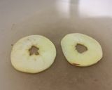 A picture of step 4 of Vegan Apple Pancake.
