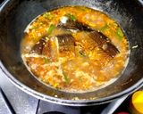 Foto langkah ke 3 dari resep Tumis bandeng asap kuah santan.