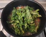 Foto del passaggio 4 della ricetta Minestrone con borlotti e rape violette