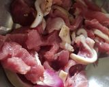Hình bước làm 1 của món Bê non xào mướp hương