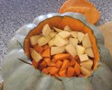 Foto del paso 7 de la receta: Zapallo relleno al horno (vegetariano)