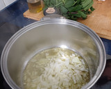 Foto del paso 2 de la receta: Habas tiernas con ajo morcilla